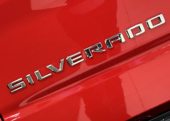 Used 1
                    CHEVROLET
                     for Sale Image