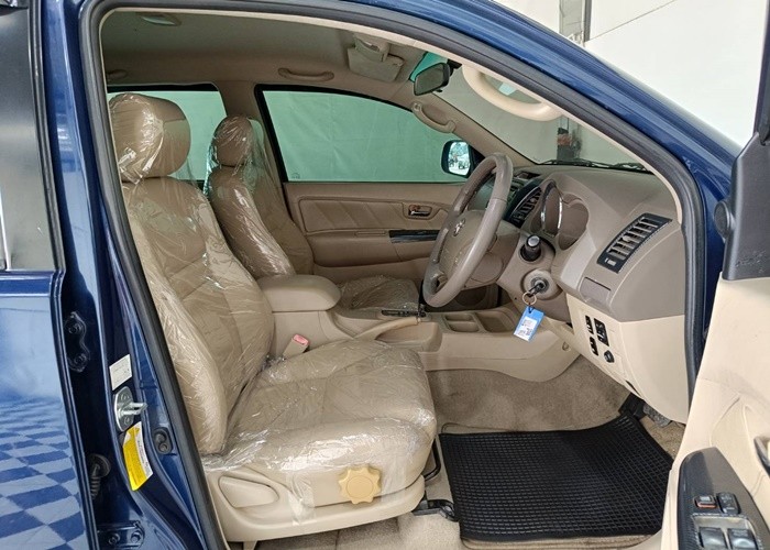 Used 7
                    TOYOTA
                     for Sale Image