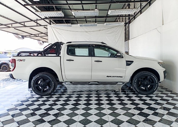 Used 11
                    FORD
                     for Sale Image