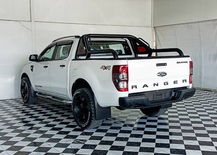 Used 11
                    FORD
                     for Sale Image