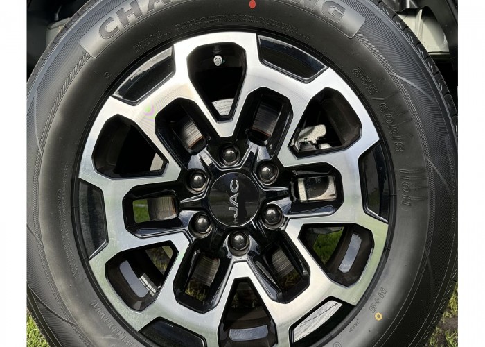 Used 1
                    JAC T9
                     for Sale Image