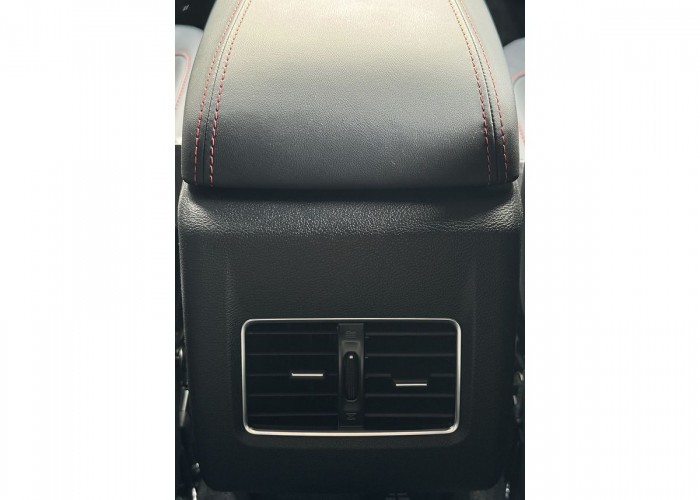 Used 1
                    JAC T9
                     for Sale Image