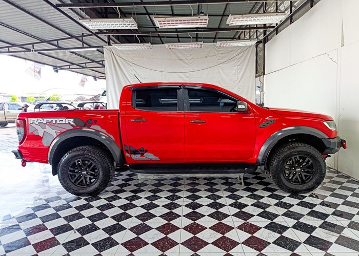 Used 8
                    FORD
                     for Sale Image