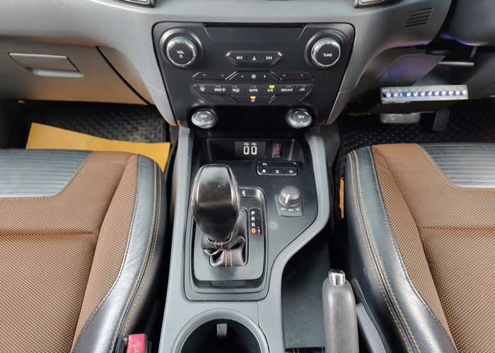 Used 2
                    FORD
                     for Sale Image