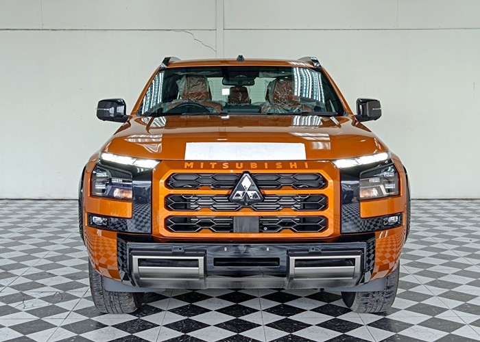 Used 1
                    MITSUBISHI
                     for Sale Image