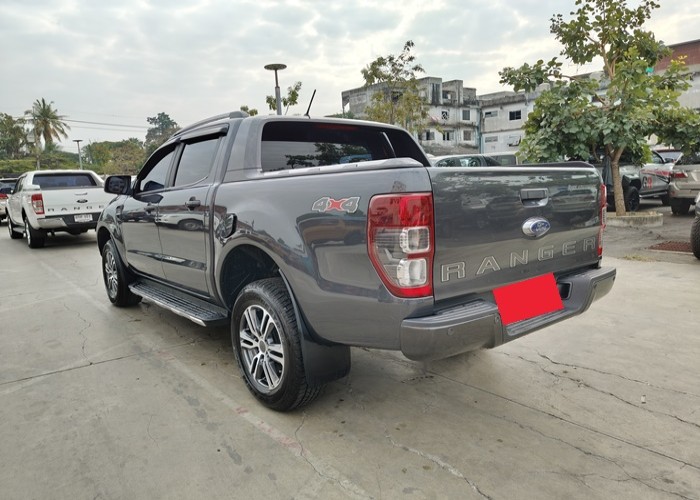 Used 12
                    TOYOTA
                     for Sale Image