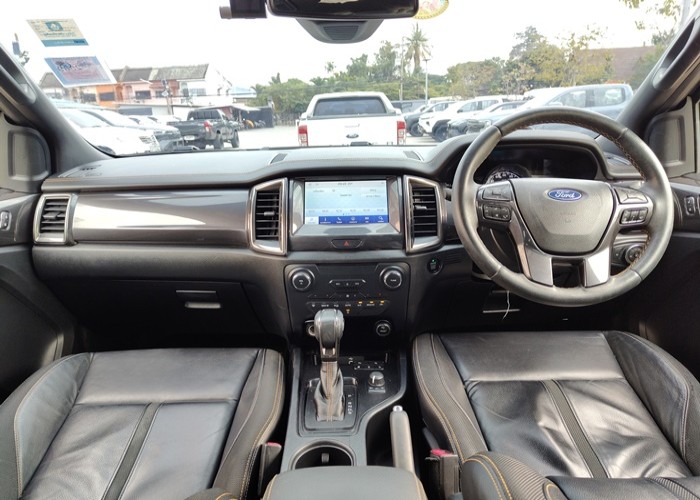 Used 12
                    TOYOTA
                     for Sale Image