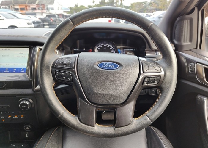 Used 12
                    TOYOTA
                     for Sale Image