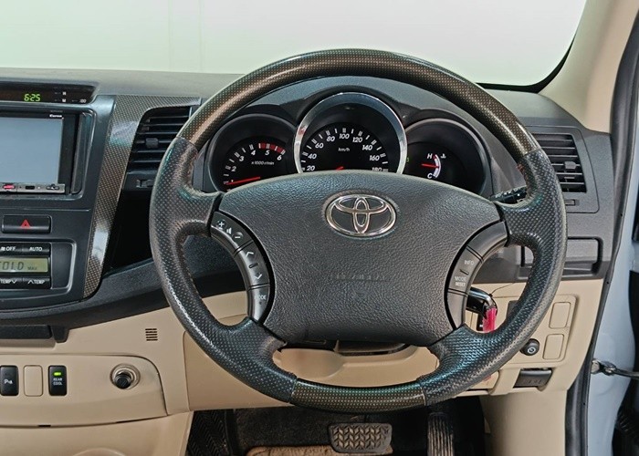 Used 6
                    TOYOTA
                     for Sale Image