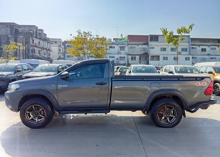 Used 7
                    TOYOTA
                     for Sale Image