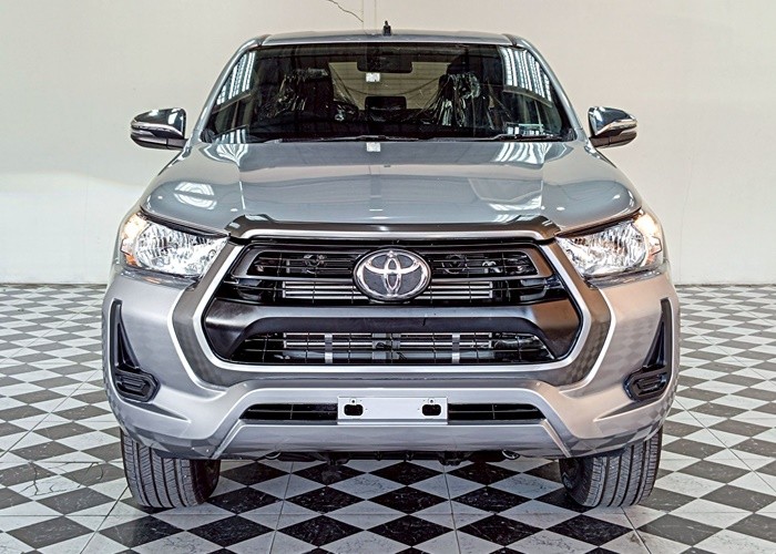 Used 12
                    TOYOTA
                     for Sale Image