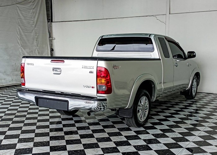 Used 7
                    TOYOTA
                     for Sale Image