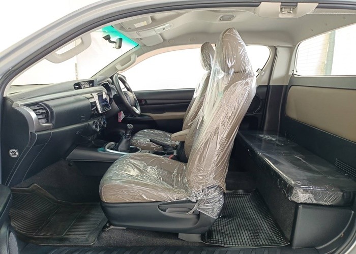 Used 7
                    TOYOTA
                     for Sale Image