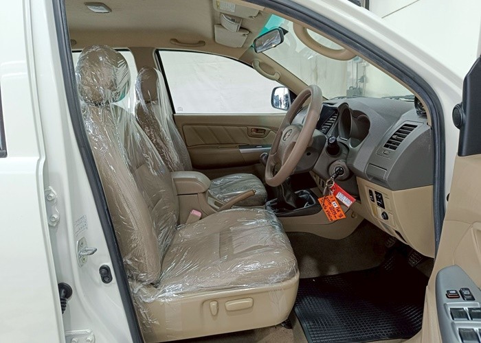 Used 7
                    TOYOTA
                     for Sale Image