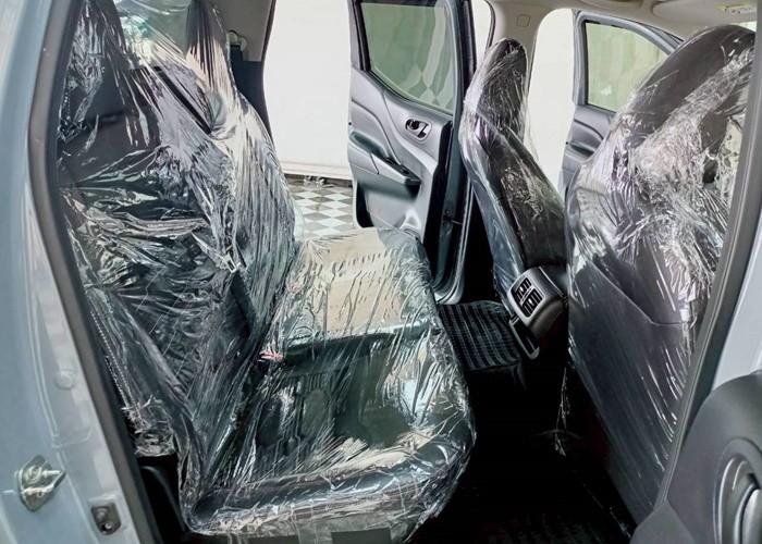 Used 12
                    NISSAN
                     for Sale Image