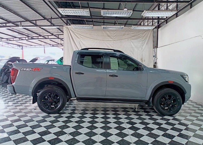 Used 12
                    NISSAN
                     for Sale Image