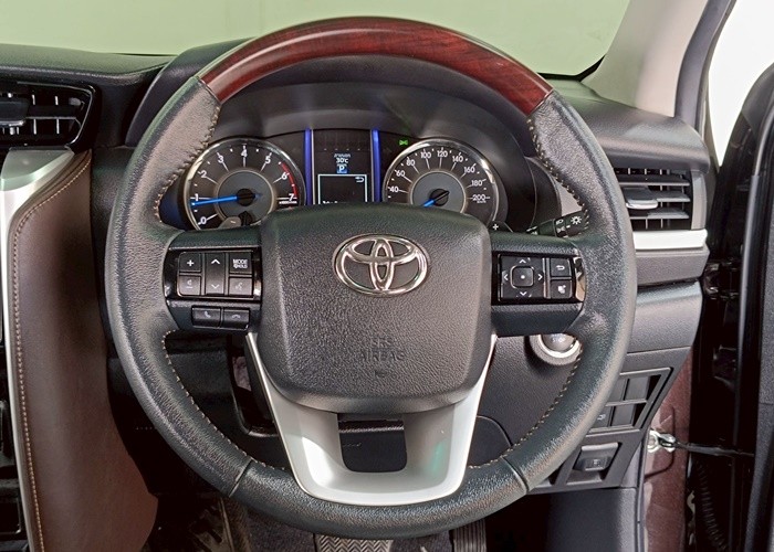 Used 3
                    TOYOTA
                     for Sale Image