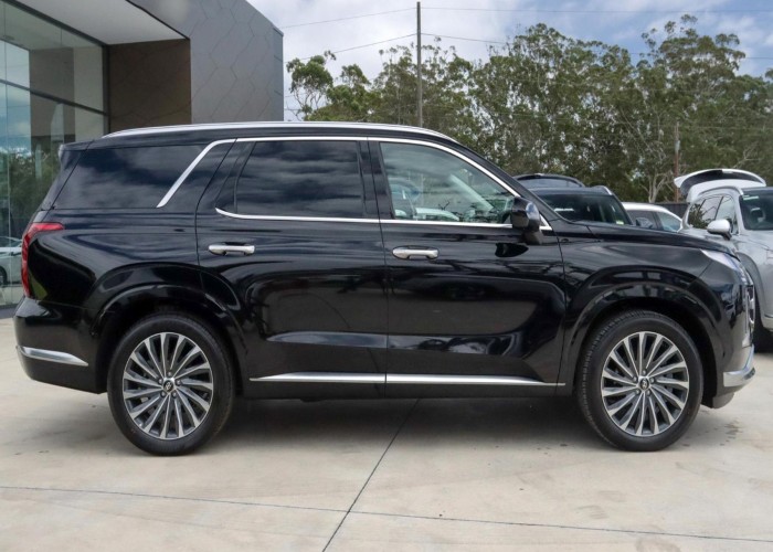 Used 1
                    HYUNDAI
                     for Sale Image