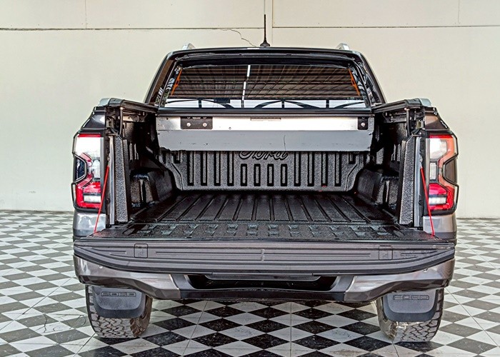 Used 9
                    FORD
                     for Sale Image