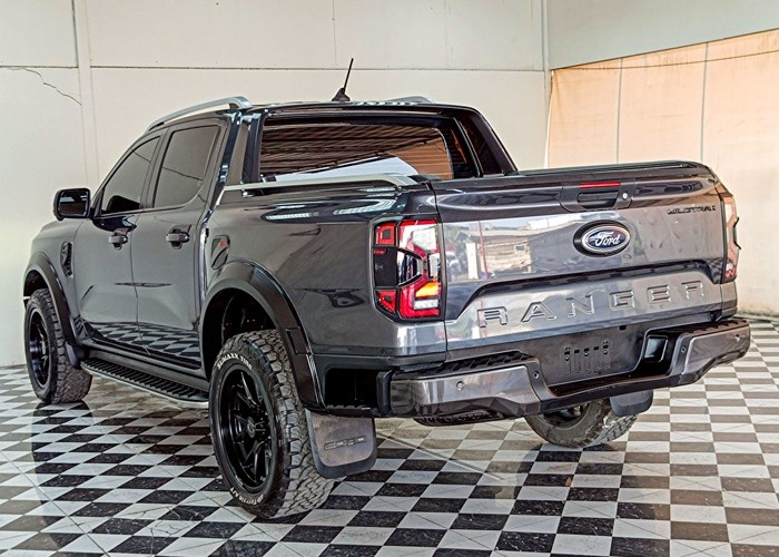 Used 9
                    FORD
                     for Sale Image