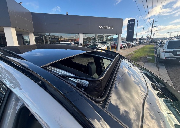 Used 1
                    KIA
                     for Sale Image