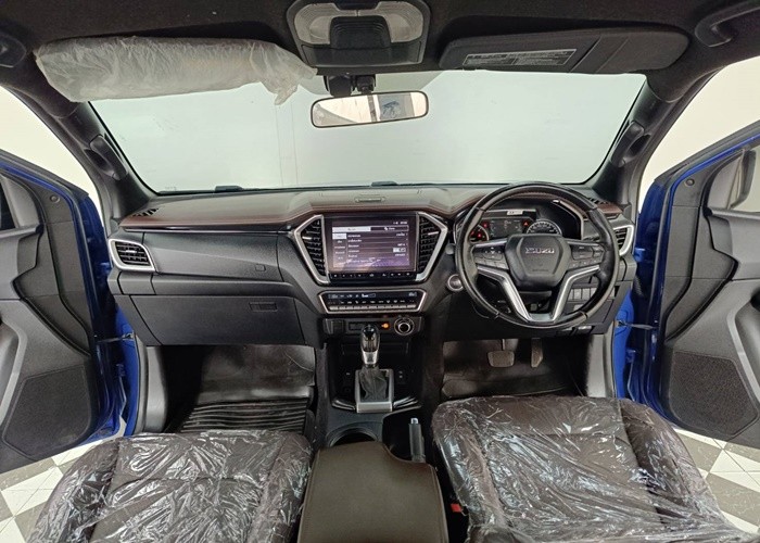 Used 6
                    ISUZU
                     for Sale Image