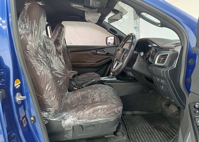 Used 6
                    ISUZU
                     for Sale Image