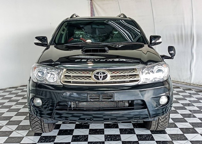 Used 5
                    TOYOTA
                     for Sale Image