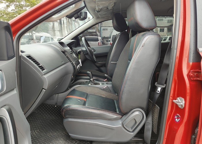 Used 8
                    FORD
                     for Sale Image