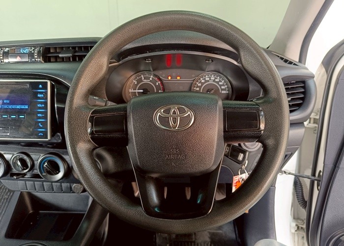Used 5
                    TOYOTA
                     for Sale Image