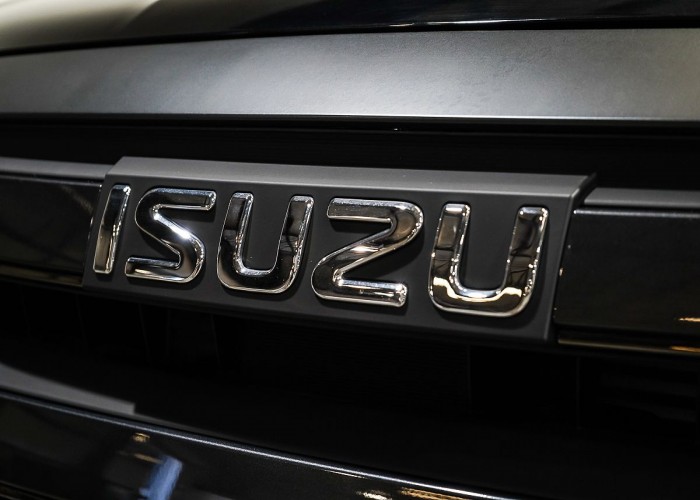 Used 1
                    ISUZU
                     for Sale Image