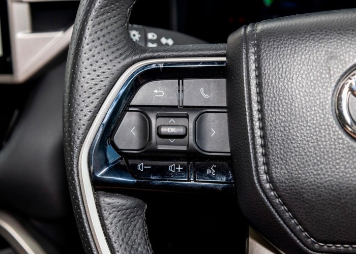 Used 1
                    TOYOTA
                     for Sale Image