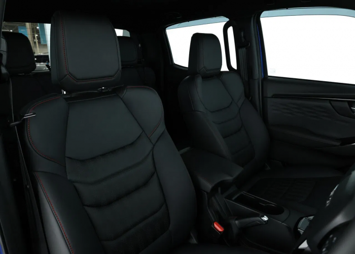 Used 1
                    ISUZU
                     for Sale Image