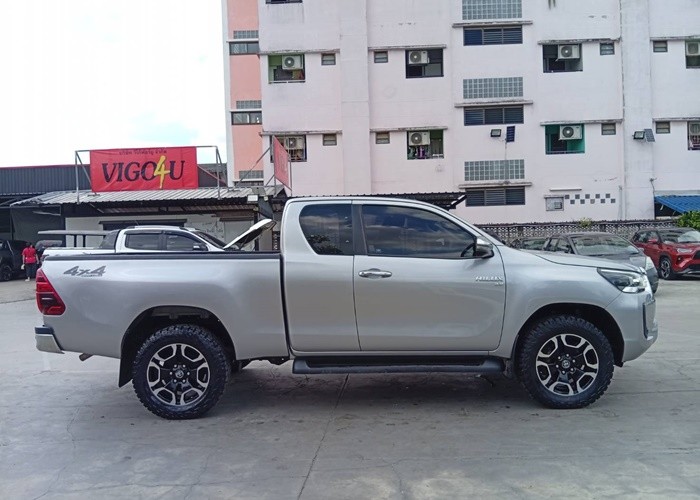 Used 10
                    TOYOTA
                     for Sale Image