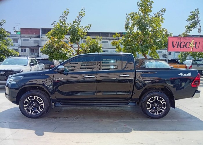 Used 11
                    TOYOTA
                     for Sale Image