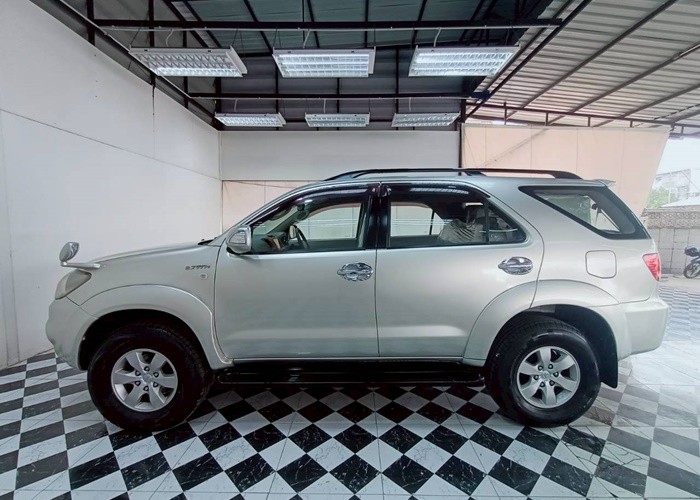 Used 5
                    TOYOTA
                     for Sale Image