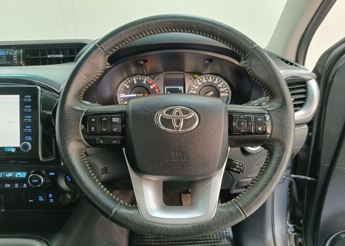Used 7
                    TOYOTA
                     for Sale Image