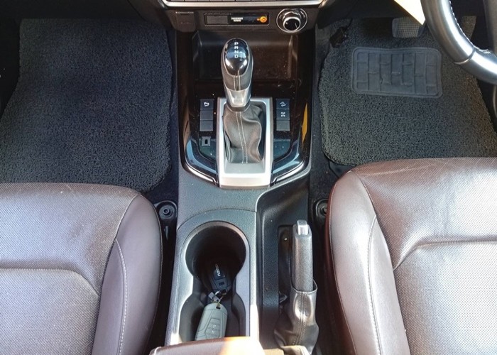 Used 11
                    ISUZU
                     for Sale Image