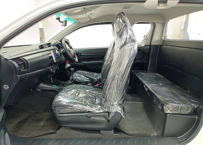 Used 12
                    TOYOTA
                     for Sale Image