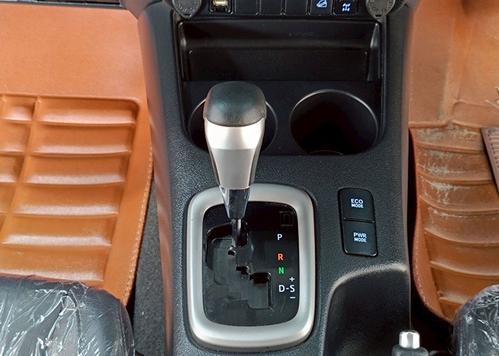 Used 12
                    TOYOTA
                     for Sale Image