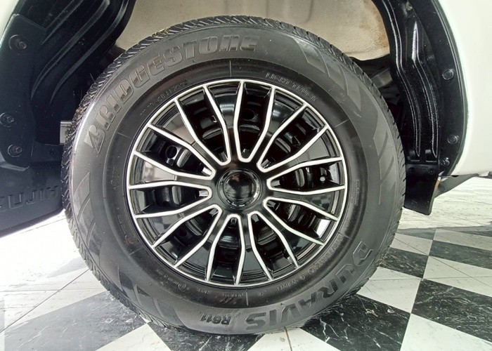 Used 8
                    TOYOTA
                     for Sale Image