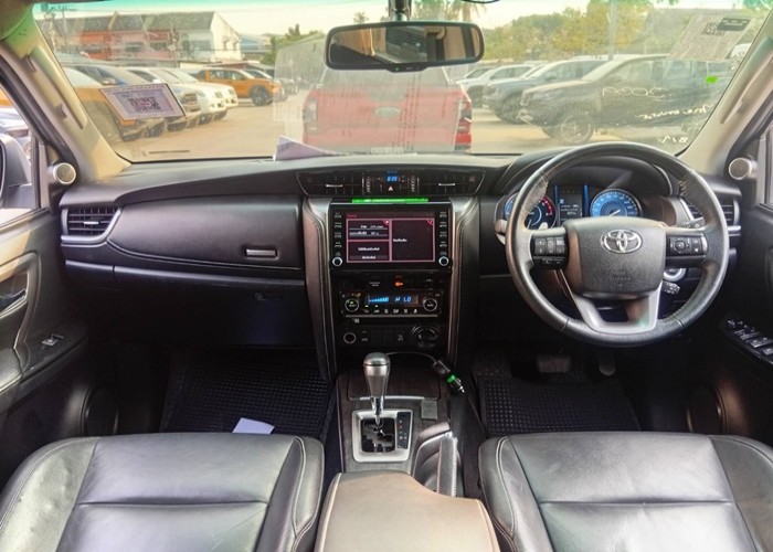 Used 12
                    TOYOTA
                     for Sale Image