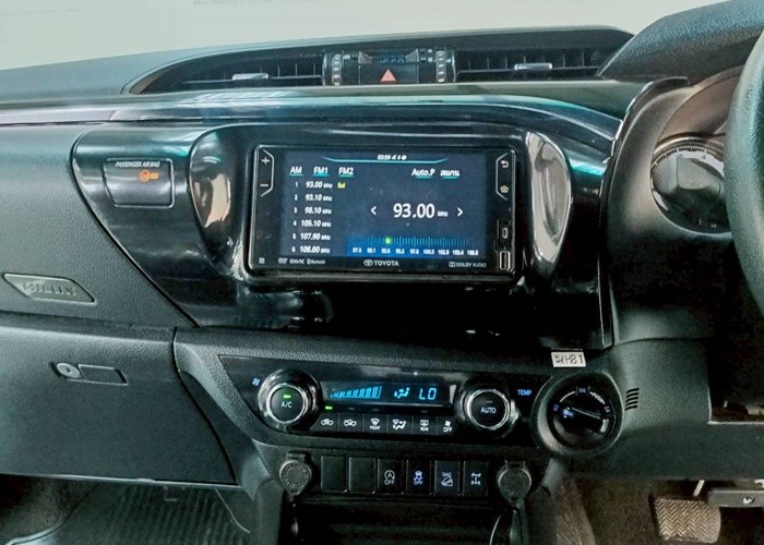 Used 5
                    TOYOTA
                     for Sale Image