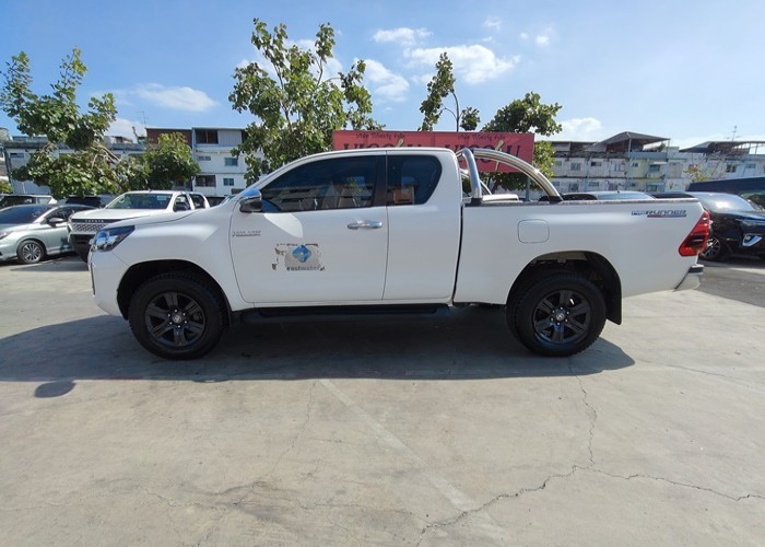 Used 6
                    TOYOTA
                     for Sale Image