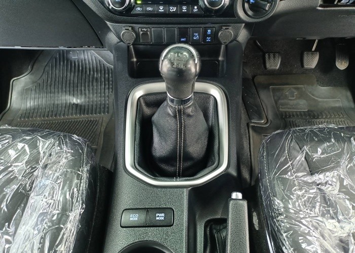 Used 5
                    TOYOTA
                     for Sale Image