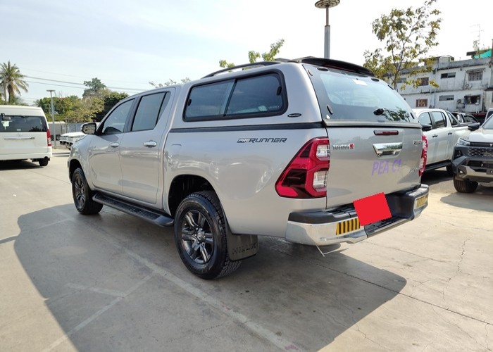 Used 12
                    TOYOTA
                     for Sale Image