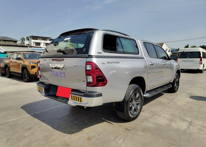 Used 12
                    TOYOTA
                     for Sale Image