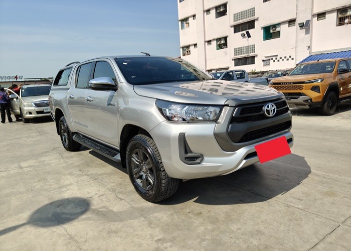 Used 12
                    TOYOTA
                     for Sale Image