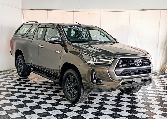 Used 9
                    TOYOTA
                     for Sale Image