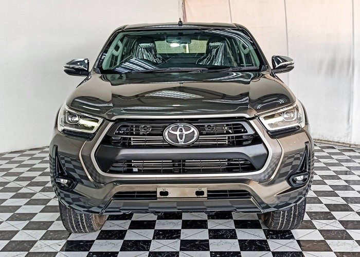 Used 9
                    TOYOTA
                     for Sale Image